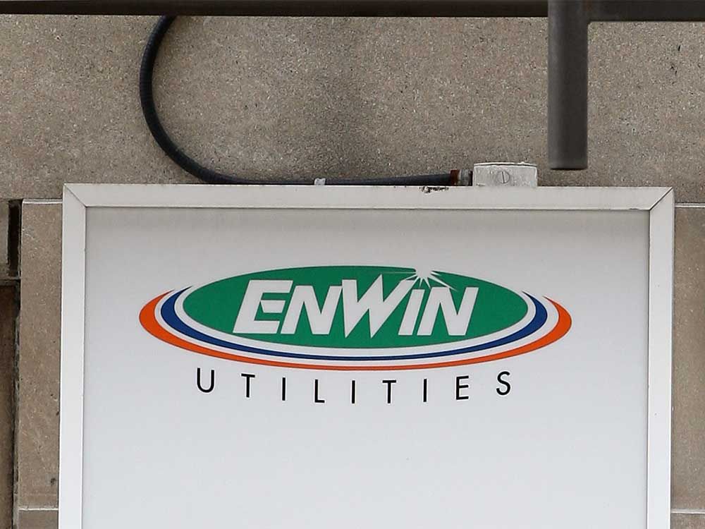 Power outages in Windsor-Essex affect thousands of households