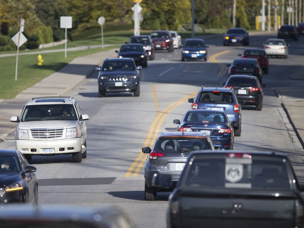 Reader letter: Reducing Riverside Drive to two lanes a bad idea